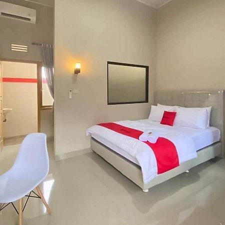 Hotel Reddoorz Syariah Near Hajimena Lampung Bandar Lampung Exterior foto