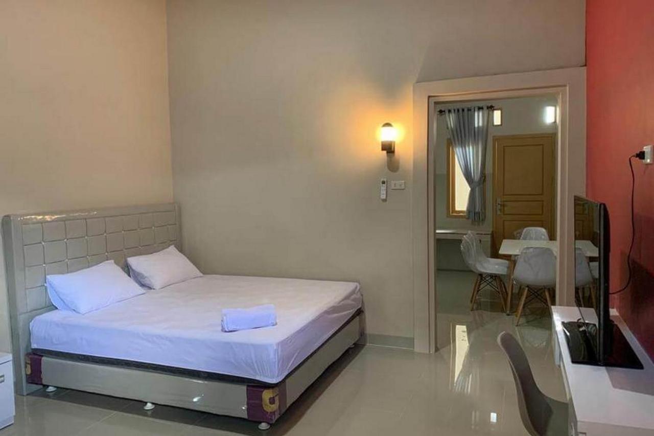 Hotel Reddoorz Syariah Near Hajimena Lampung Bandar Lampung Exterior foto